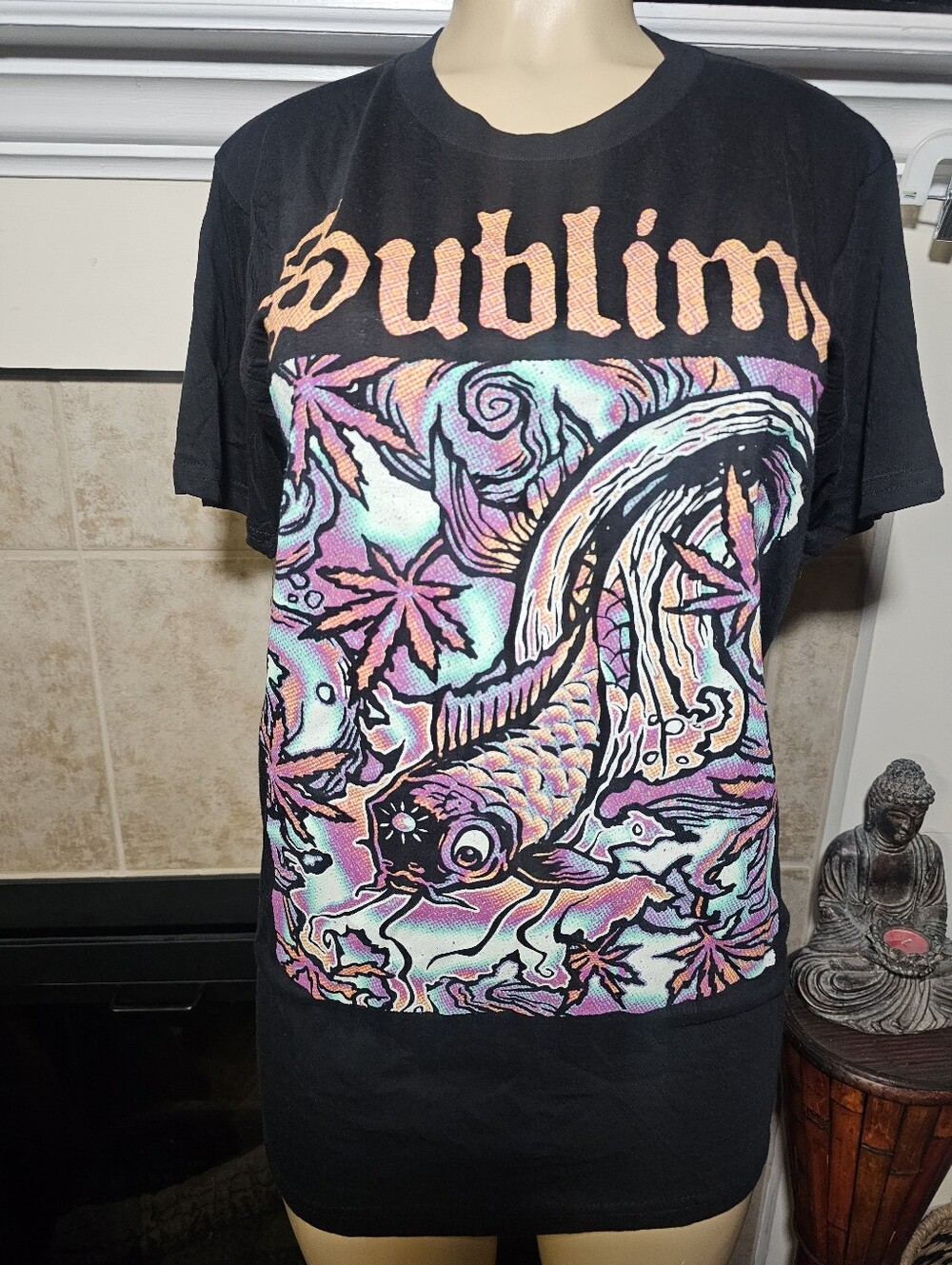 NWT. Sublime Psychedelic Fish T-Shirt. Size Medium